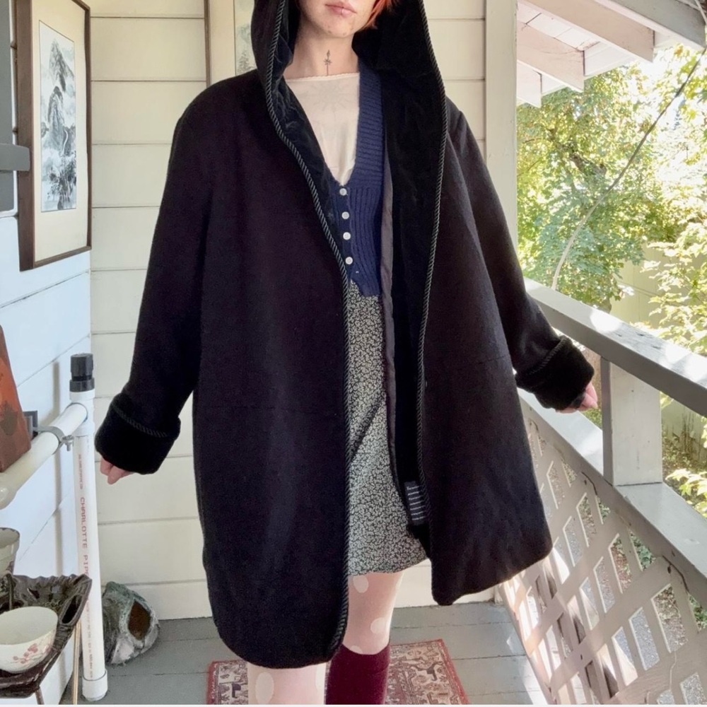 SOLD on Depop! London Fog Cape-like Wool and Velvet coat